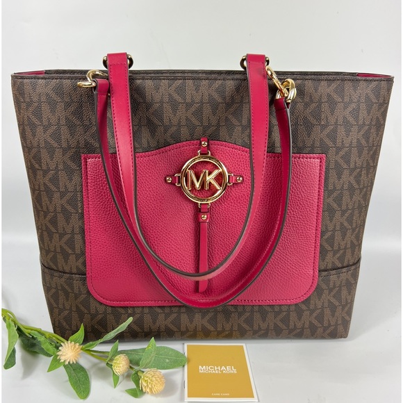 Michael Kors Large Signature Logo Tote Shoulder Bag NWT - Picture 2 of 14